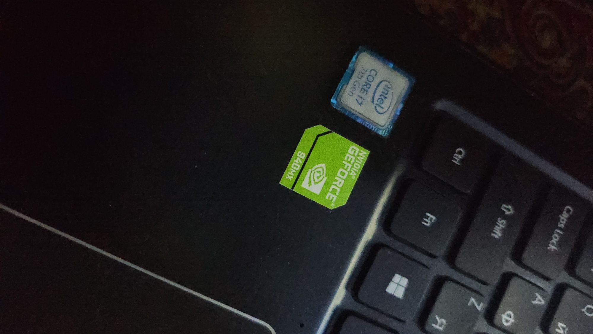Acer aspire e15 8/1Tb 256ssd i7 U7500