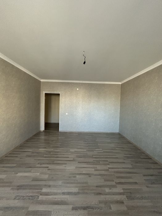 Продам 2 к.кв., 12 мкр.