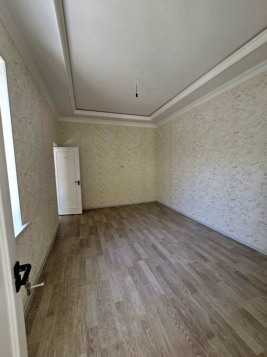 Корзинка ва метро якинида, Арзон нархга, 2 сотихли ер  5 хона ,янги уй
