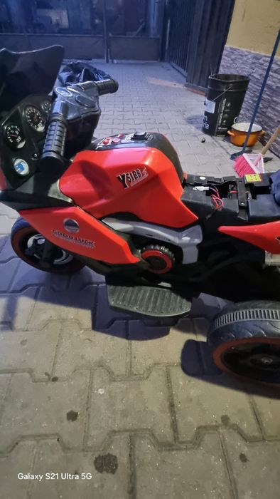 Tricicleta copii si motocicleta electrica