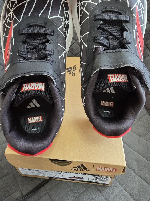 Детски маратонки Adidas размер 31