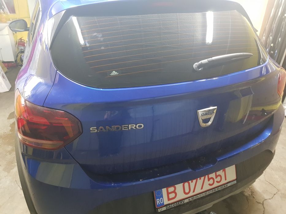 Montam Folii Auto Omologate R.A.R. 250 lei zona centrala unirii