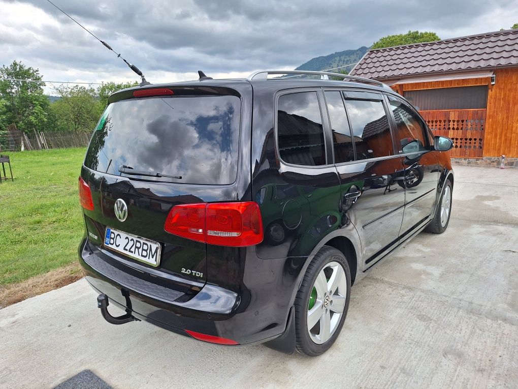 Volskwagen Touran 2.0 TDI 2012 cutie automata