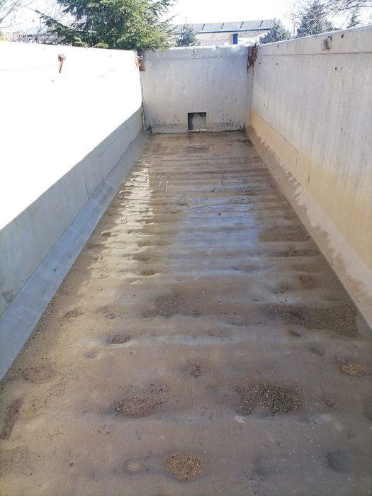 Vand semiremorca!/bena  32 MC cereale sau agregate Langendorf