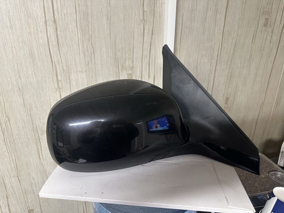 Огледало дясно за Сузуки Суифт 2006-2011г.!