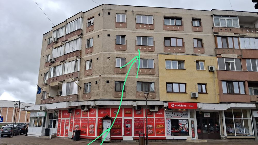 Garsoniera de vânzare!