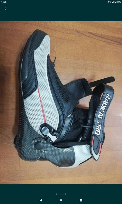 Ghete K2 din carbon pentru role viteza 44-45
Marimea 44-45