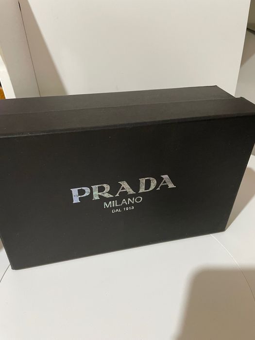 *P*R*A*D*A чанта