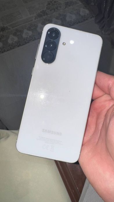 Samsung A56 128 gb saudiyadan olingan