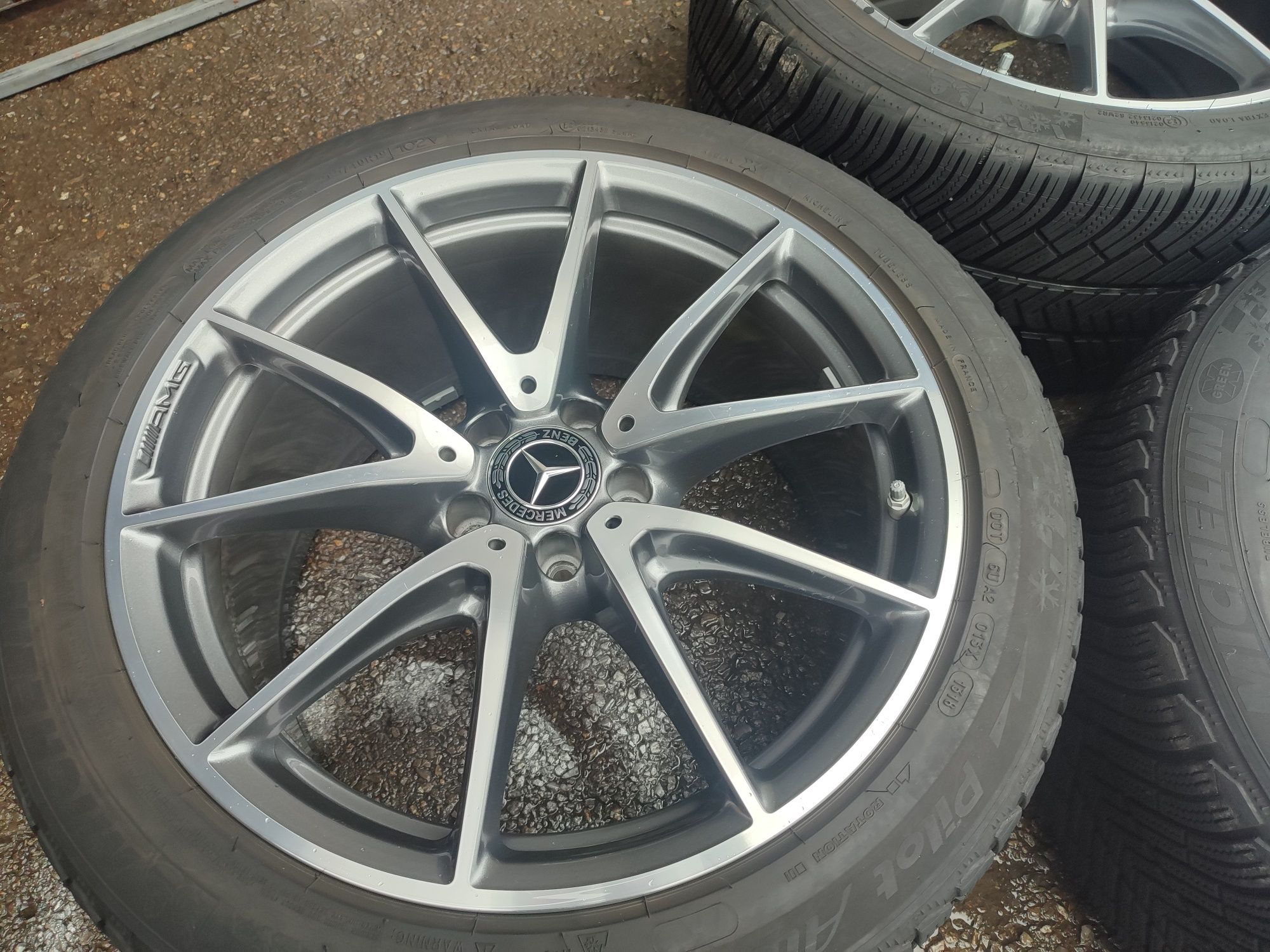 19" оригинални джанти с гуми и датчици за Mercedes E63 AMG
