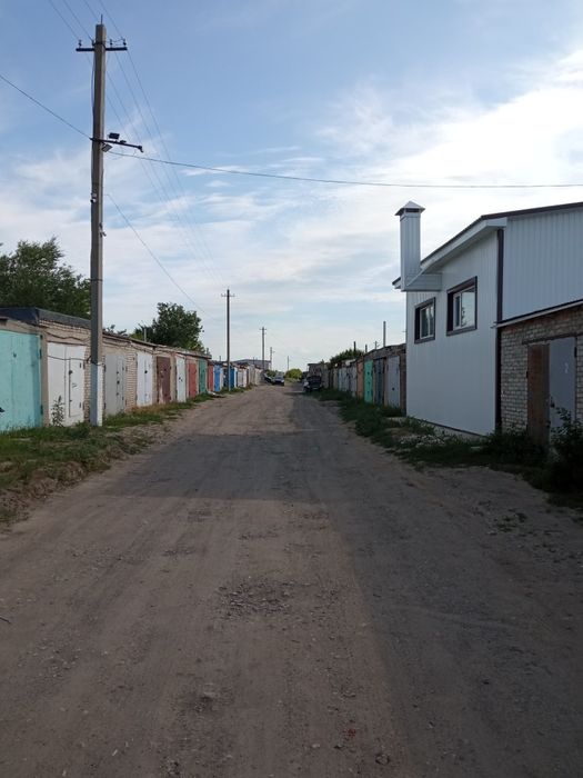 Гараж продам район плаза