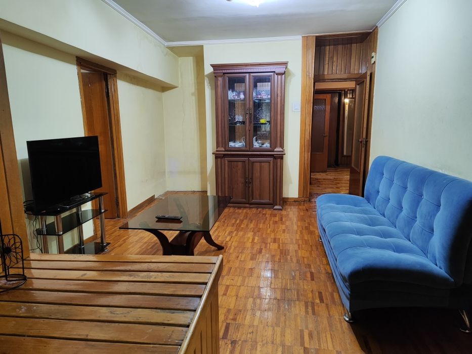 Продам квартиру на Ц-1