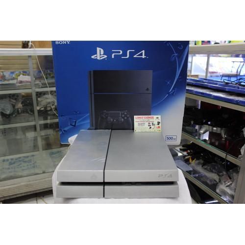 Playstation 4 / PS4 Modat  1 maneta si cabluri