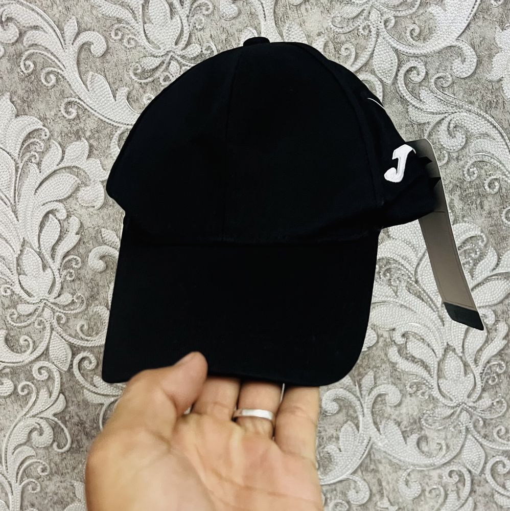 Joma kepka  original