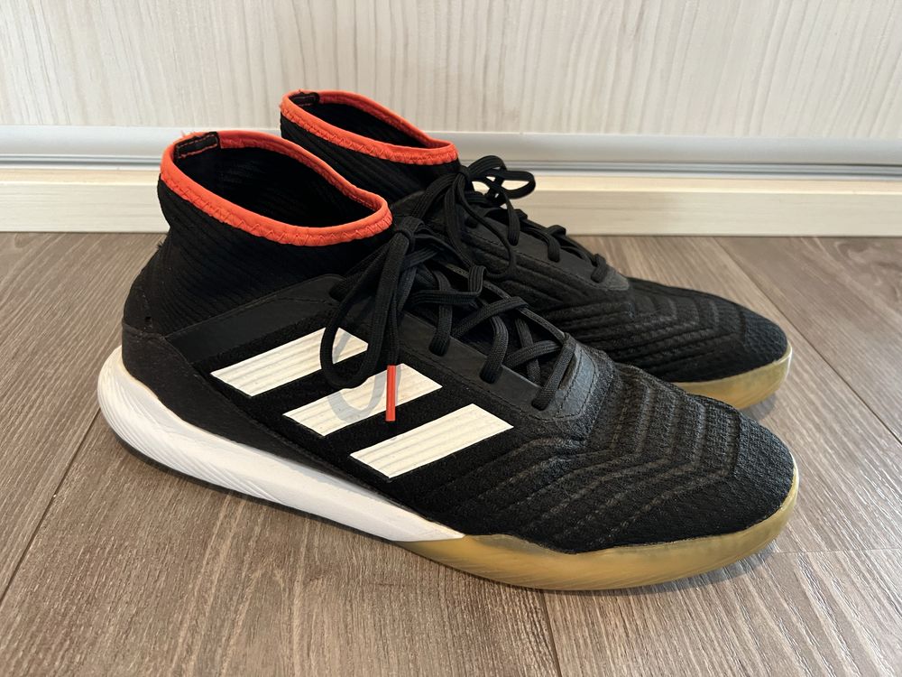 Adidas Predator Football