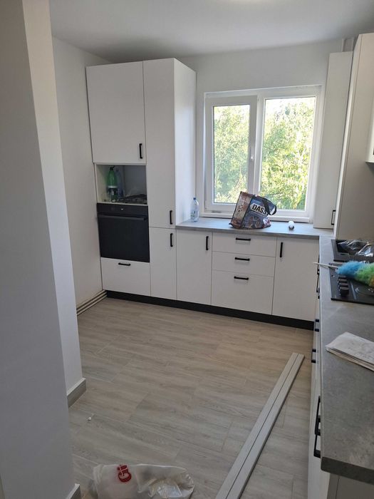 Montez mobila si execut mobila la comanda