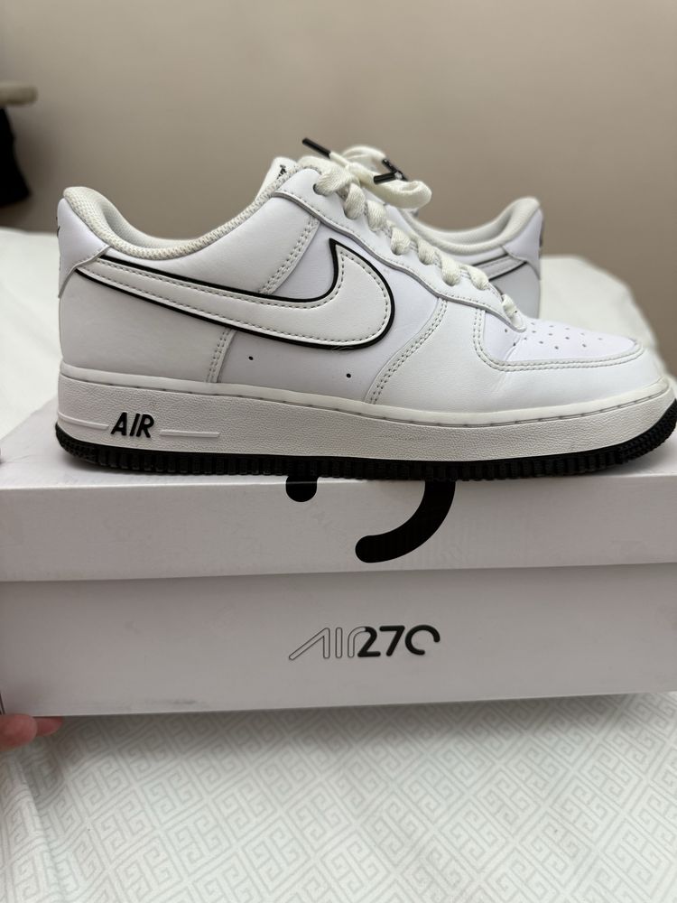 Nike Air Force 1