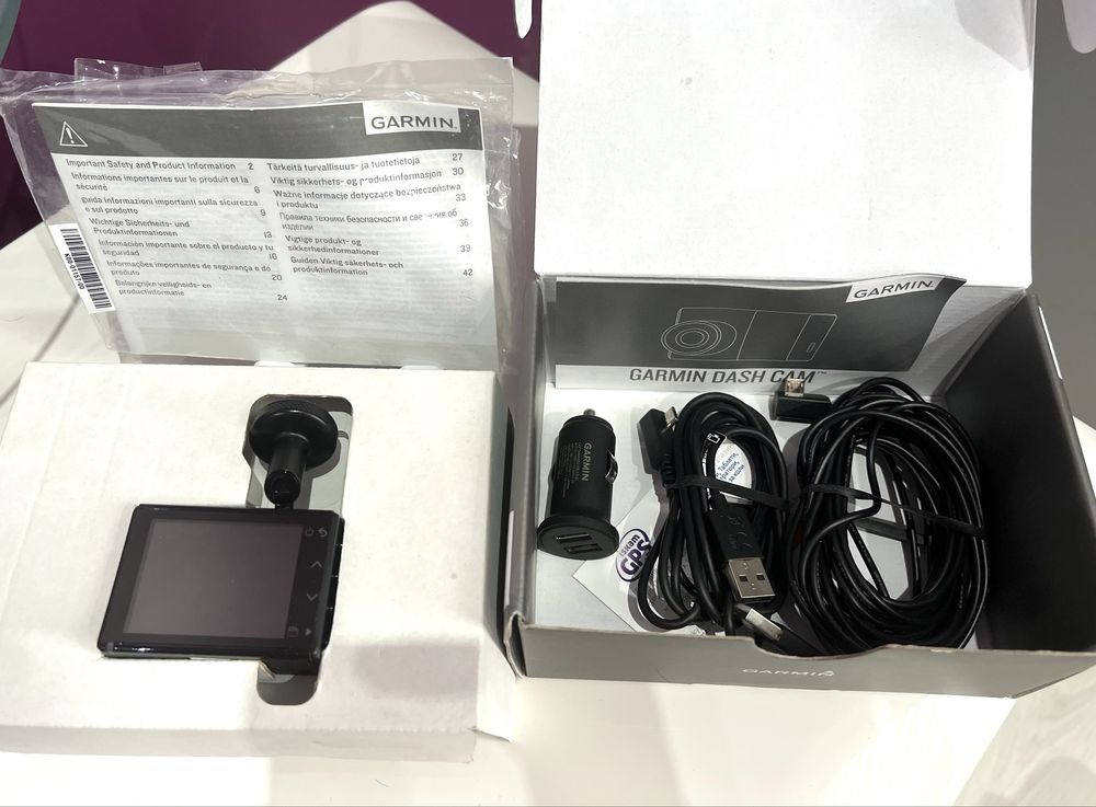 Garmin Dash cam  66w