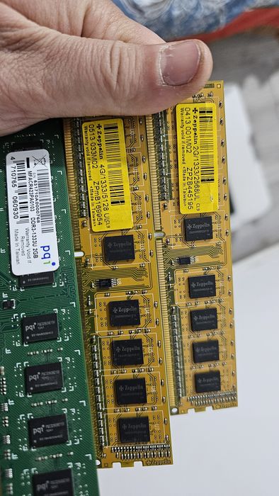 Оперативки ддр3 2 и 4 гб