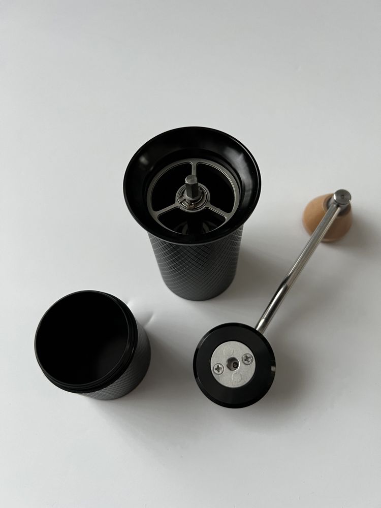 Rasnita manuala de cafea (marzzoco delonghi saeco)
