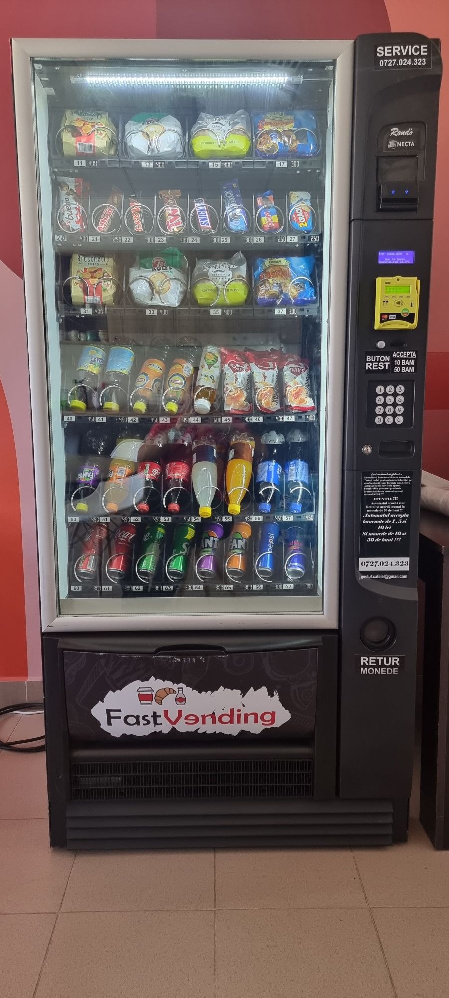 Automat/tonomat snack vending