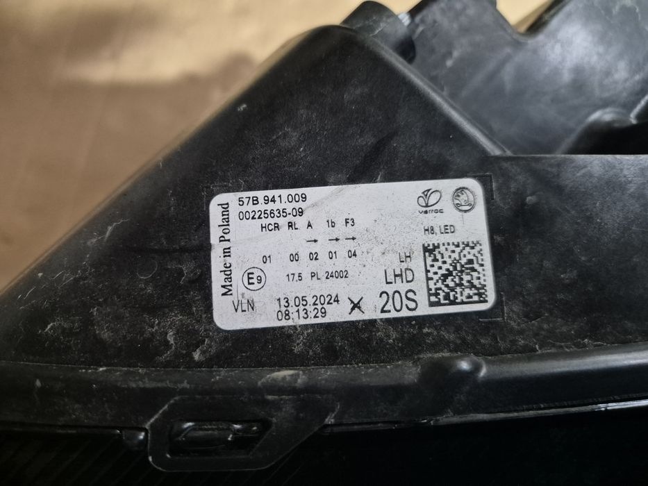 Ляв фар за SKODA Karoq NU7 57B941009 Шкода Кароя