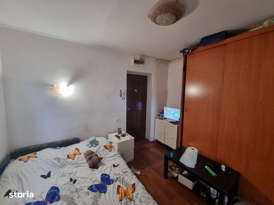 Garsoniera de vanzare in zona Calea Călărașilor