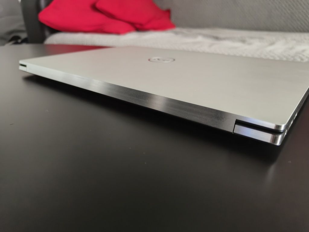 Dell XPS 9500 15.6"