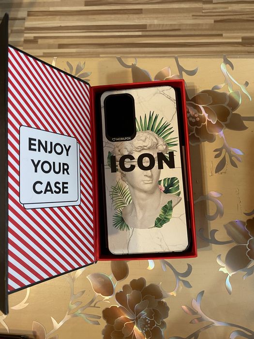 Продавам кейсове за Samsung galaxy a 72