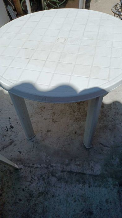 Masa si scaune plastic terasa