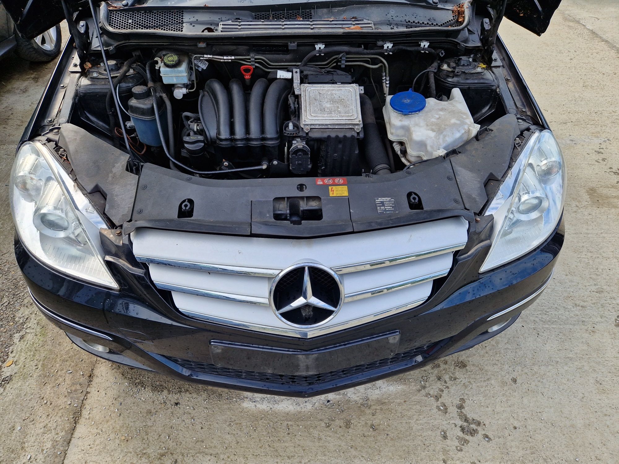 Dezmembrez piese Mercedes B class w245 facelift B150 benzina automat