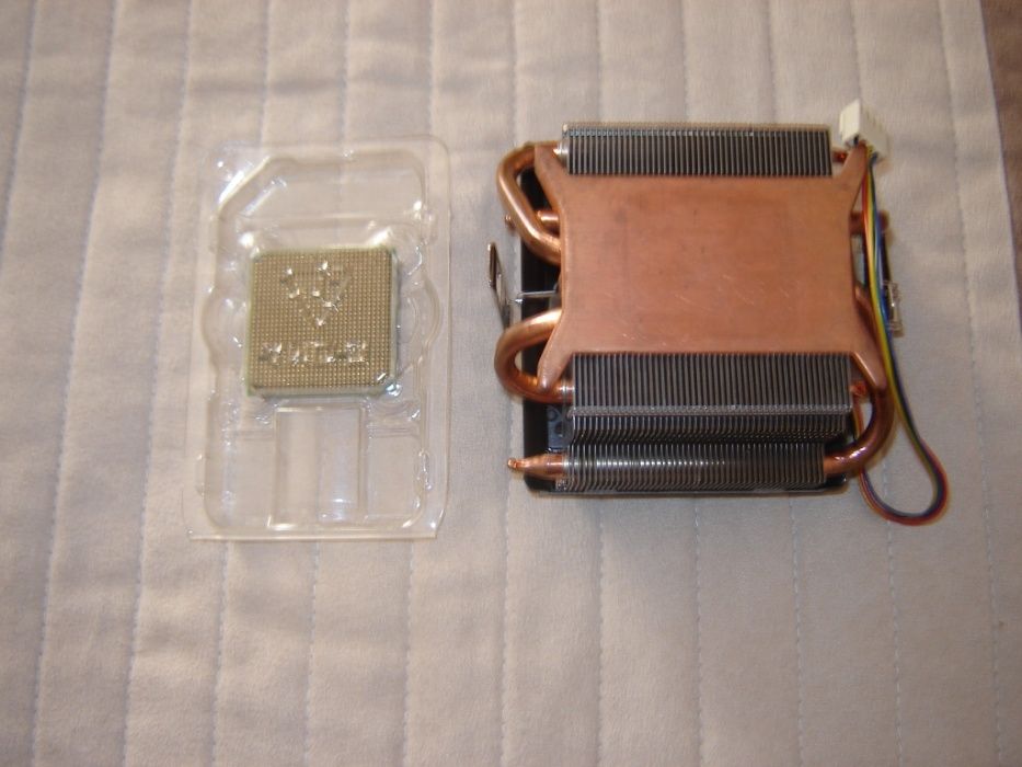 Procesor AMD Athlon 64 cu Cooler cupru