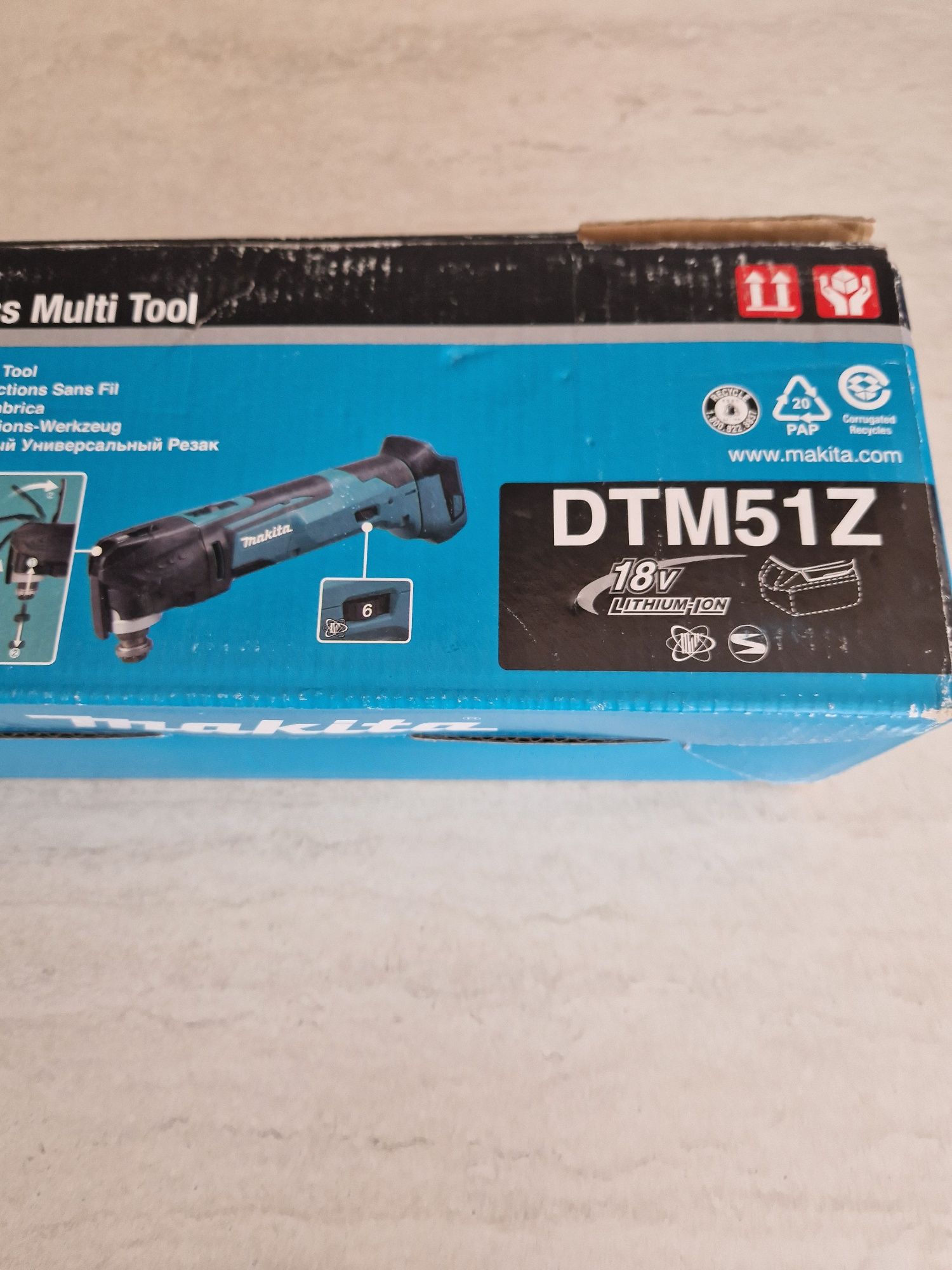 Multicutter multifunctional Makita DTM51Z