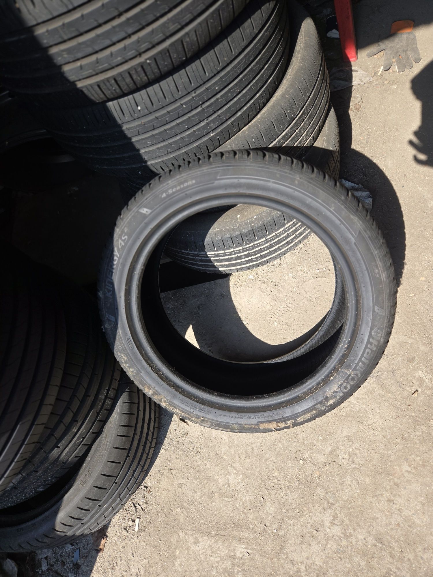2бр. 205 50 17 Hankook всесезонни.