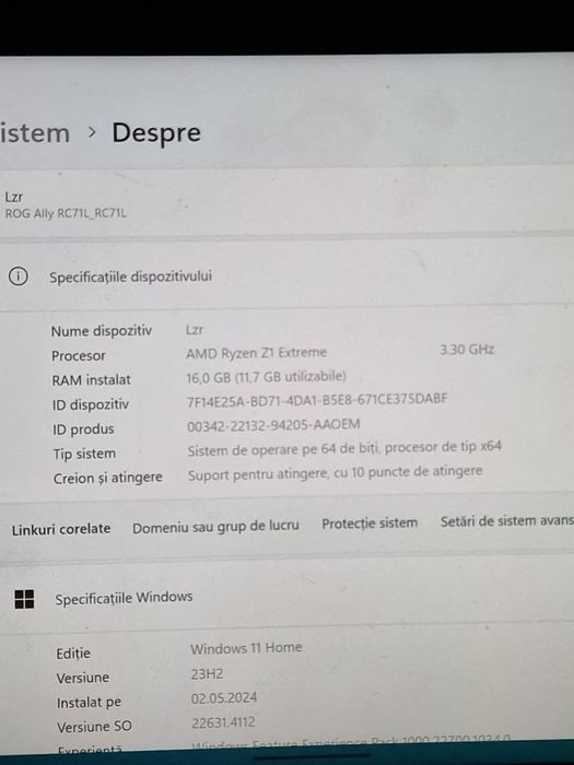 Vând Asus  ROG ALLY