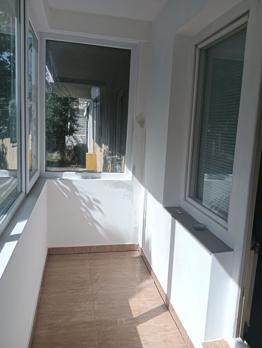 Apartament cu 3 camere de vânzare în b-dul Unirii, Reghin
