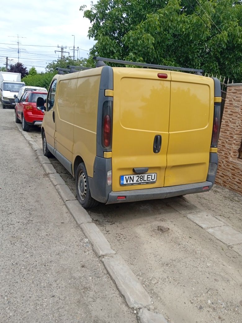 Vânzări mașini de marfa autoutilitară SH super