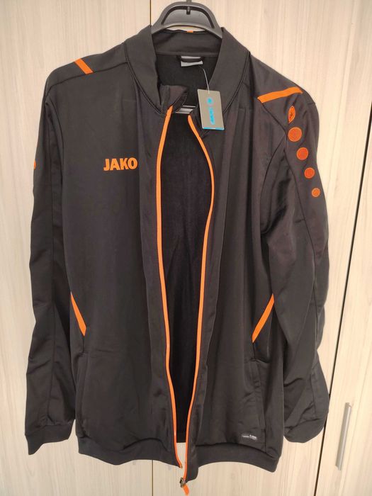 Анцунг JAKO , горнище чисто нов