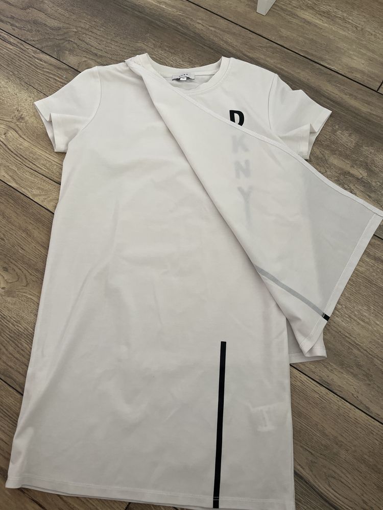 Dkny  рокличка 10 г