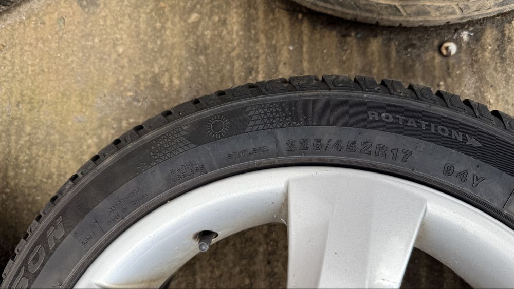 Jante Bmw R17 e90 e87 cauciucuri all season dot 4623