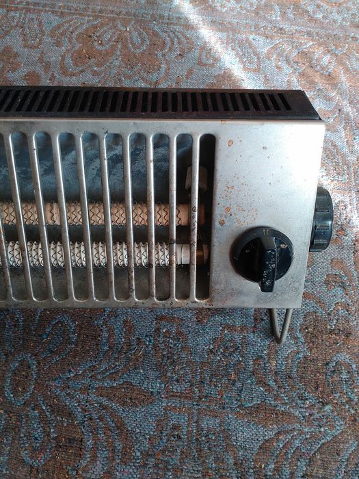 Ел печка с два реотана