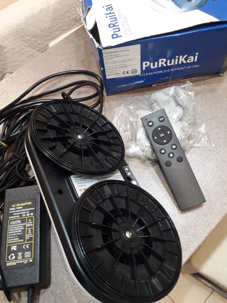 Робот за прозорци PURUIKAI