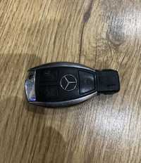 Продавам Оригинален ключ за Mercedes W204