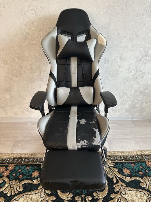 Продам игровое кресло