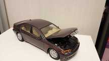 macheta bmw e65 marime 1:18