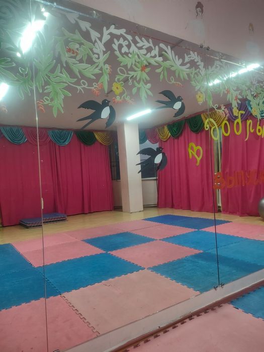 Зеркала для студии танцев 140 на 200 см 4 шт 80000 ТГ
Для студии танце