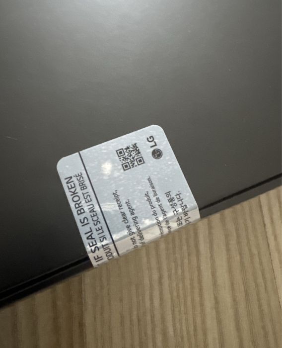 Laptop NOU Sigilat LG GRAM cu 16 GB RAM si 512 Memorie , procesor i7