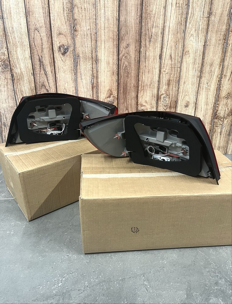 Triple Stop LED BMW Seria 3 E90-E92, HL E93 LCI T1 EVE, Originale, Noi