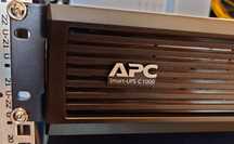 UPS APC Smart-UPS C1000