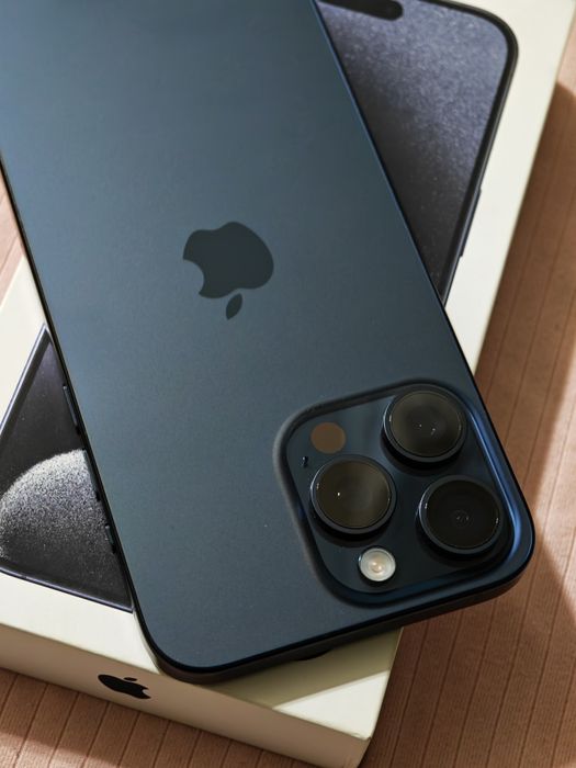 Айфон 15 про макс 256 Гб ёмкость 89